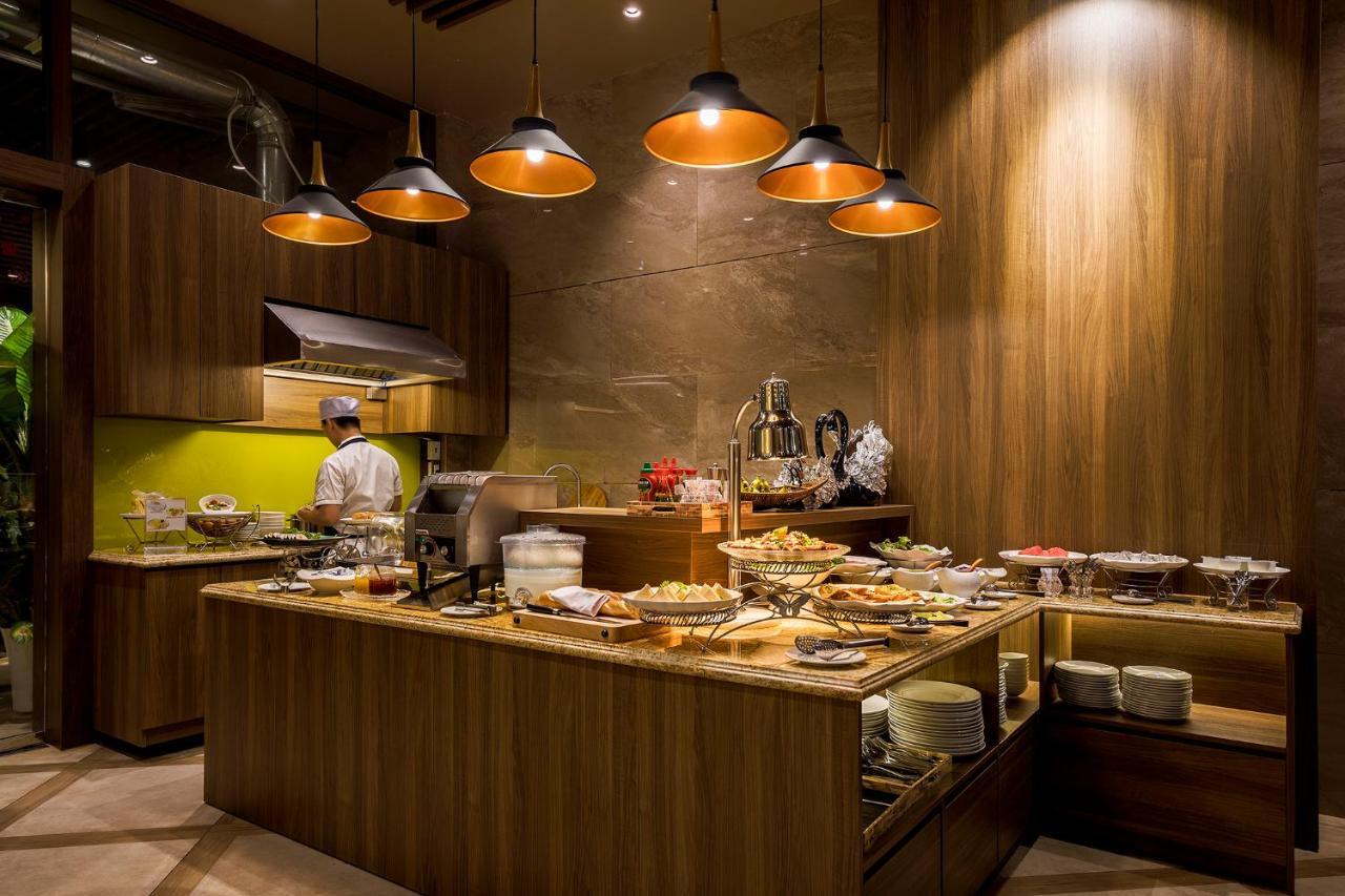Sunflower Luxury Hotel Hô Chi Minh-Ville Extérieur photo
